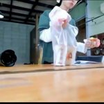 황런쥔 얘 <b>배달</b>시켜놓고 뭐하냐...