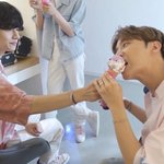 [방탄소년단] 일단 주긴 주는데
