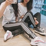 [뷰티패션] 여자들 아디다스 트레이닝<b>팬츠</b>는 무슨 교복이냐ㅋㅋㅋㅋㅋㅋㅋㅋ...