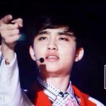 영수에게도 눈화장과 아이<b>돌머리</b>를 할때가 있었어요