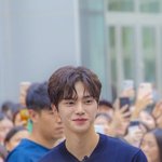 얘들아 내 이상형 어떤지 알려죠