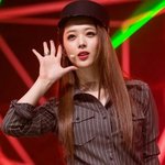 그놈의 하이틴<b>여주</b>