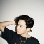 [방탄소년단] 이삐들아 호석이 <b>손목</b> 봤어?
