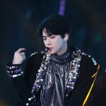그래봤자 <b>타팬</b> 홈마들이 인정하는 미남