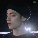 뷔는 <b>눈썹</b>이 ㄹㅇ
