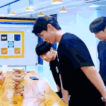 [<b>업텐션</b>] 잘생기고 섹시하고 치명적인걸 보면 행복해진다