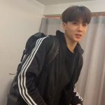 <b>이쯤</b>에서 다시 꺼내보는 아딛다스 지성