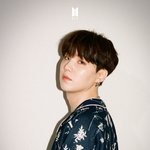 [방탄소년단] 애들 컨포 로고 <b>컬러</b>가 다르대