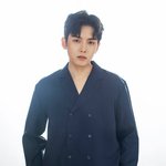 김려욱 살빠졌어..