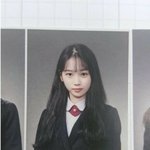 근데 ㄹㅇ 김채원 <b>졸사</b> 진짜 개이쁘긴하다