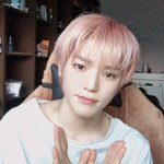 와 드디어 내일 태용이 <b>본다</b>...