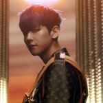 [EXO] 드디어 슴이 백현이를