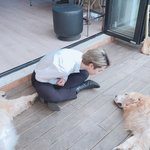[방탄소년단] 이날 <b>촬영</b>한게 키트 <b>촬영</b>이었구나 ㅋㅋㅋ