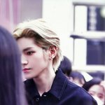 이런 머리를 <b>소화</b>해버리네...