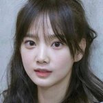 <b>이분</b> 누구셨지