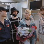 아스트로 <b>mj</b> 겁나작아