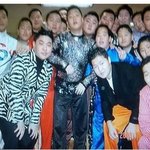 [댓글부탁해] 가수랑 팬들이 구별이 안돼는 <b>전설</b>의 사진