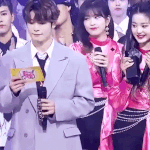 이거 <b>재현</b> 보고 웃은거임?