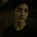 <b>윈윈</b> 너무 잘생긴거 아니냐???