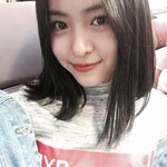 [댓글부탁해] <b>류진</b>은 왜 데뷔전이 더 이쁨?