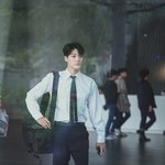 제노가 회사원이였으면 <b>이런</b> <b>느낌</b>이였을까