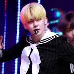 [TXT모아] <b>심플리</b>케이팝 비하인드포토