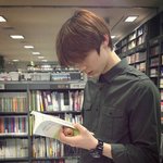 [댓글부탁해] <b>황민현</b>닮은 짝남