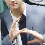 이거 지성인데 <b>손</b> <b>모양</b> 뭐야?