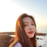 친구중에 조이 닮은 애있는데