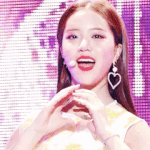 얘네 애교는 걍 <b>몽롱</b>해짐 ㅎㅎㅎ