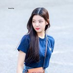 요즘 날씨에 참고하기 좋은 여<b>돌</b> 사복 스타일링