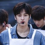 이주연 <b>이</b>사진 숨막히게 <b>잘</b>생김