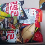 <b>저번</b>보다 과자 많아졌지