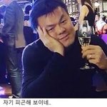 <b>와인</b>잔들고뭐하는짓이야