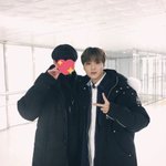 무스<b>너클</b> 입은 이동혁 ㄷㄷ