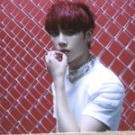 더비있냥 나 이 포카 0.3에 <b>양도</b>받았는데