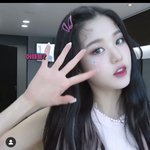 근데 얘 은근 <b>이런</b> <b>색조</b> ㅈㄴ 잘어울리지않냐