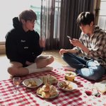 [NCT] 우리는 <b>평범</b>하게 컵에 먹지 않아요..