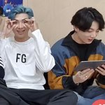 [모두드루와] 레전드 짤 따라하는 <b>알엠</b>