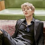 [EXO] 너무 소름돋아서 소장의 융털끼리 박수치는 기분 <b>아냐</b>