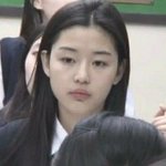 <b>원영</b>이가 더 이쁨 ㄹㅇ?