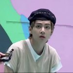 김뷔 <b>여전</b>하네