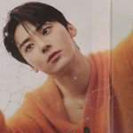 [모두드루와] <b>황민현</b> 이번 화보
