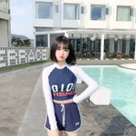 [댓글부탁해] 얘들아 이거 뭘로 찍은 걸까?