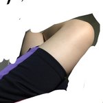 와 진짜 카메라로 찍으니까 ㄹㅇ 다리 개말라보이노