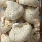 얘<b>도라</b> 나 머랭 구웠어