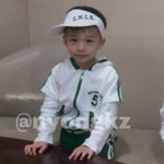 현진이는 <b>장발</b>로