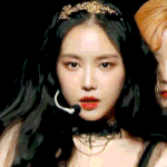 <b>눈앞</b>에 있어주면 좋겠는 언니돌 ㅠㅠ