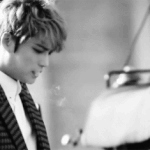 뉴때재중 담배 짤 이게 더 쩌는데?