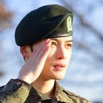 뉴땡<b>재중</b> 이날이 가장 리즈인거같음